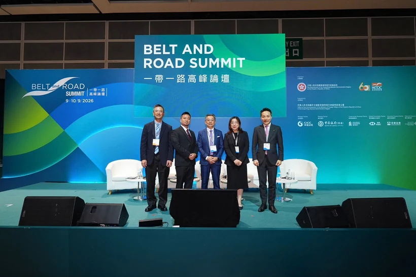 Canadia Group presents Cambodian investment opportunities at Hong Kong summit