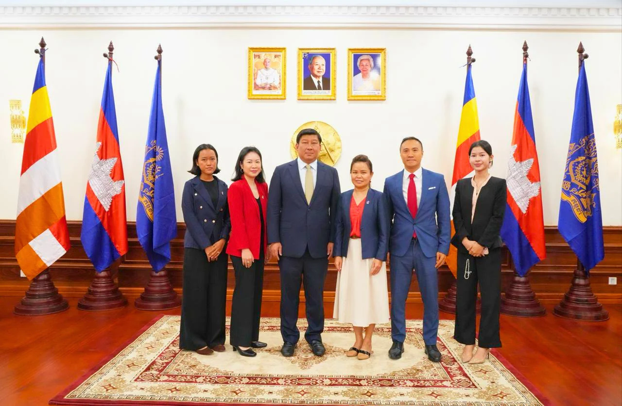 CanCham discusses urban development and investment with Minister Say Samal